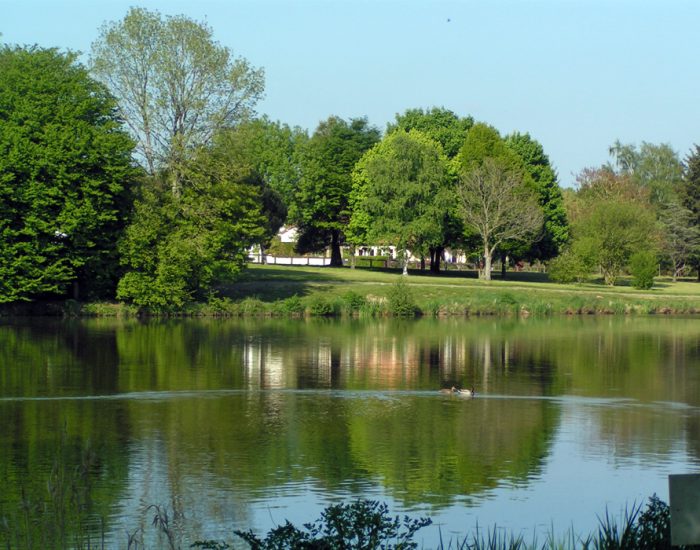 ciel-bleu-reflet-lac