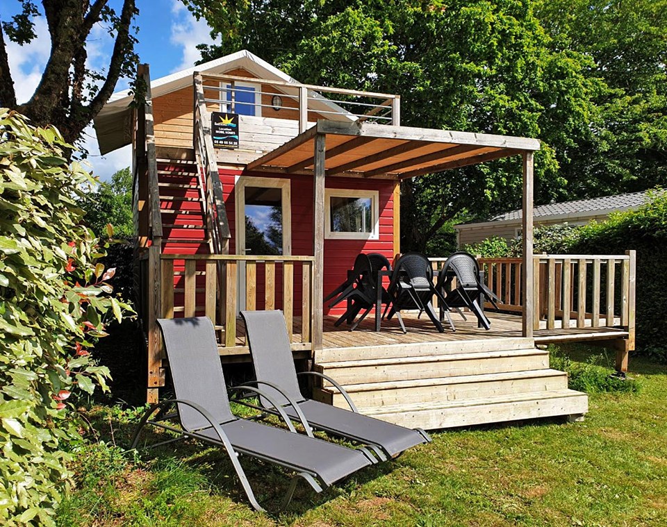 location-vacances-chalet-insolite-6-personnes-camping-le-moulin-des-effres