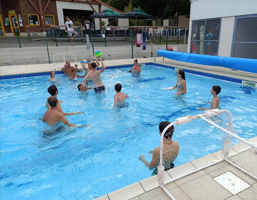 camping-avec-animations-piscine-camping-secondigny-deux-sevres