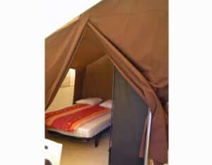location-tente-meublee-2-chambres-camping-le-moulin-des-effres-secondigny