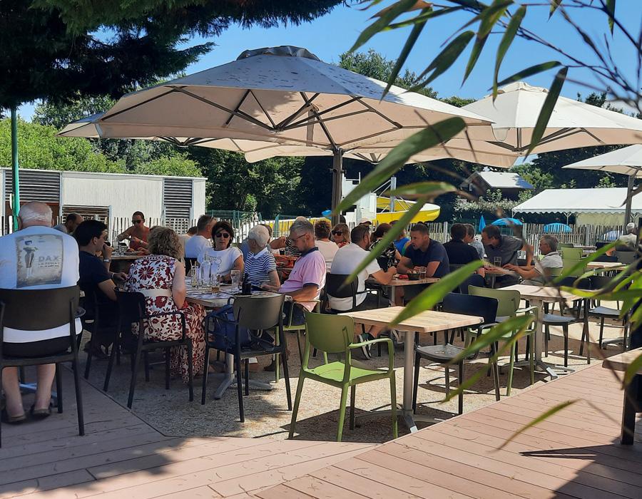 camping-avec-restaurant-deux-sevres-camping-le-moulin-des-effres-secondigny