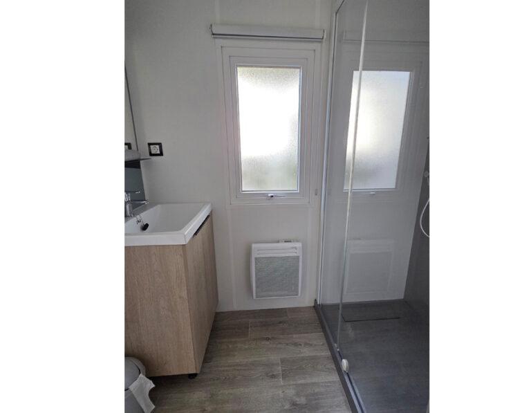 location-mobil-home-2-personnes-proche-lac-deux-sevres-camping-le-moulin-des-effres-secondigny