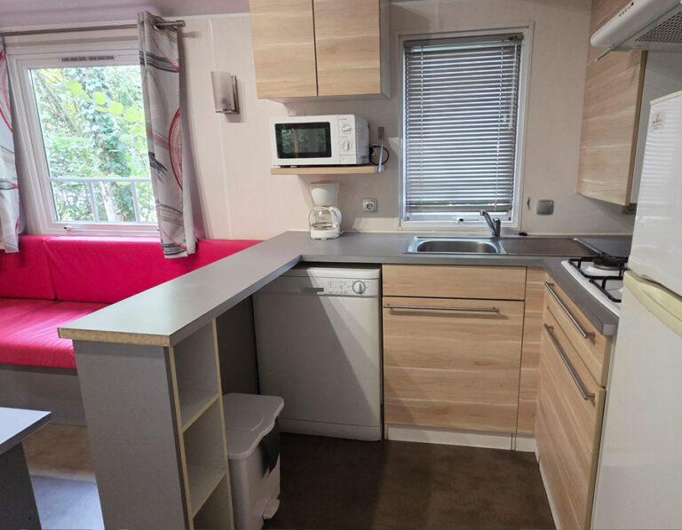 location-mobil-home-6-personnes-proche-parthenay-camping-le-moulin-des-effres-secondigny-79