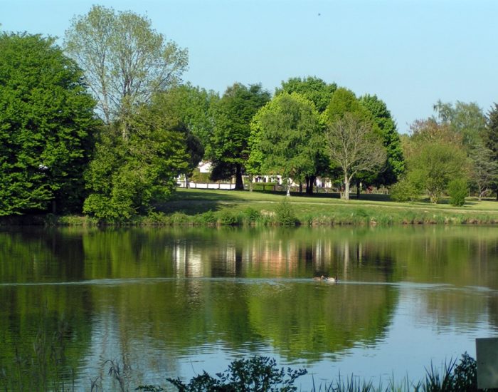 camping-le-moulin-des-effres-lac-des-effres